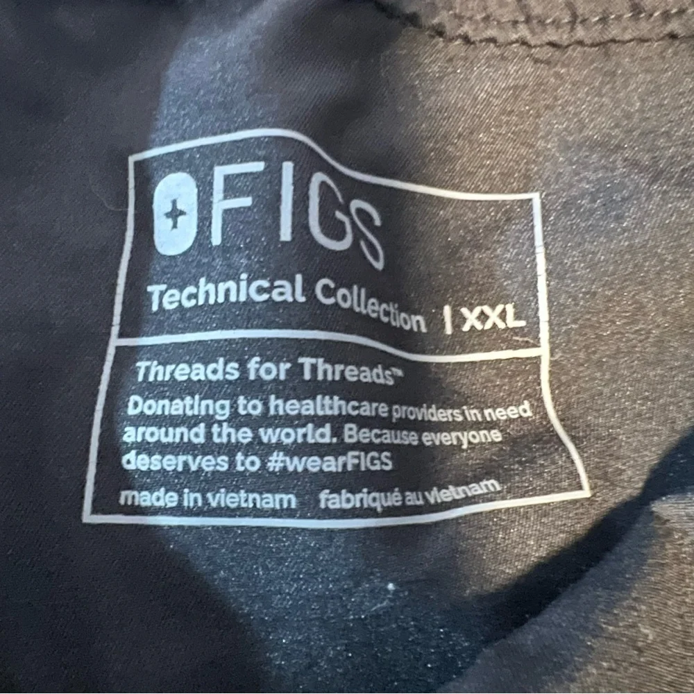 FIGS Cairo Cargo Scrub Pants Mens XXL Black Technical Collection TM3001